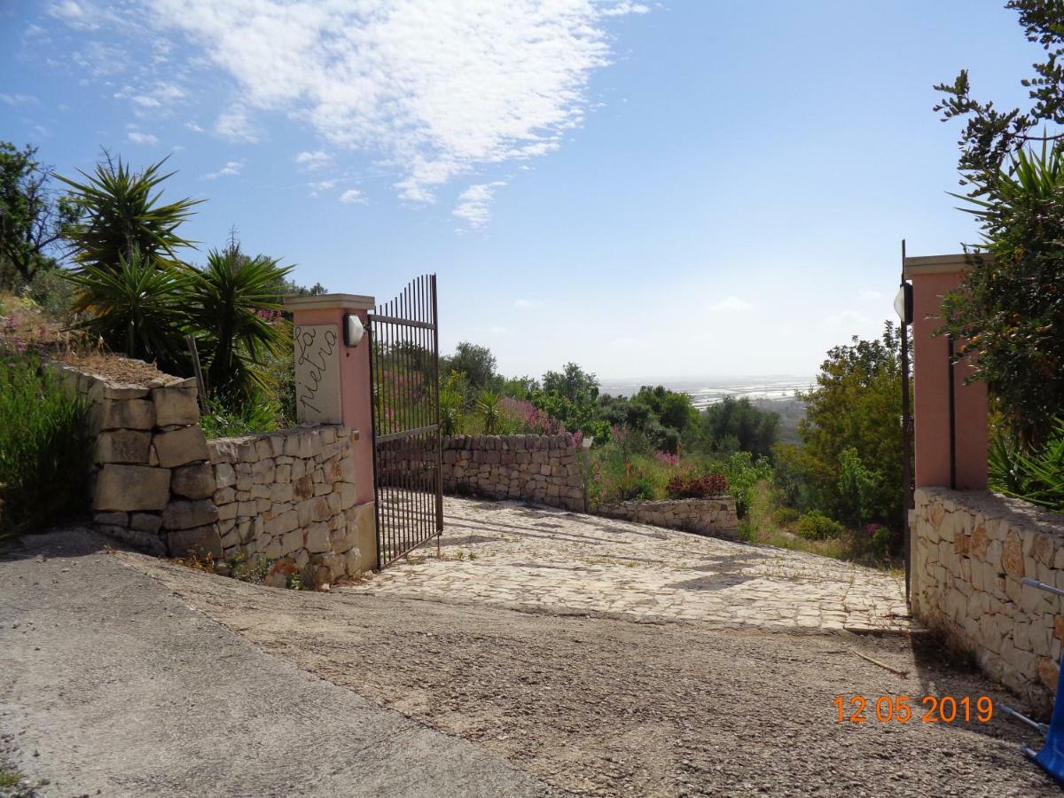 הוילה קיארמונטה גולפי La Pietra מראה חיצוני תמונה
